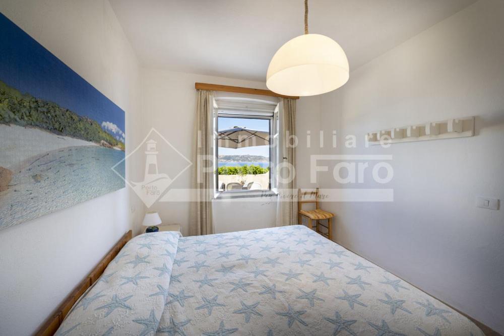 2 Pineta - Ampio Quadrilocale Sulla Spiaggia Di Porto Faro Palau Extérieur photo